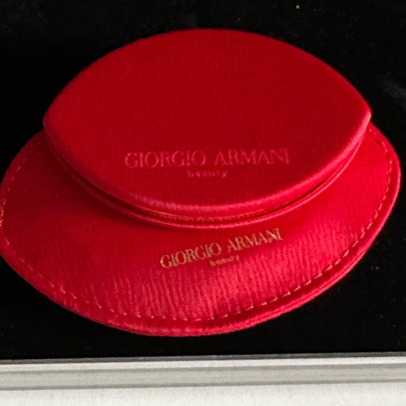 Giorgio Armani Compact Mirror - Picture 7 of 8
